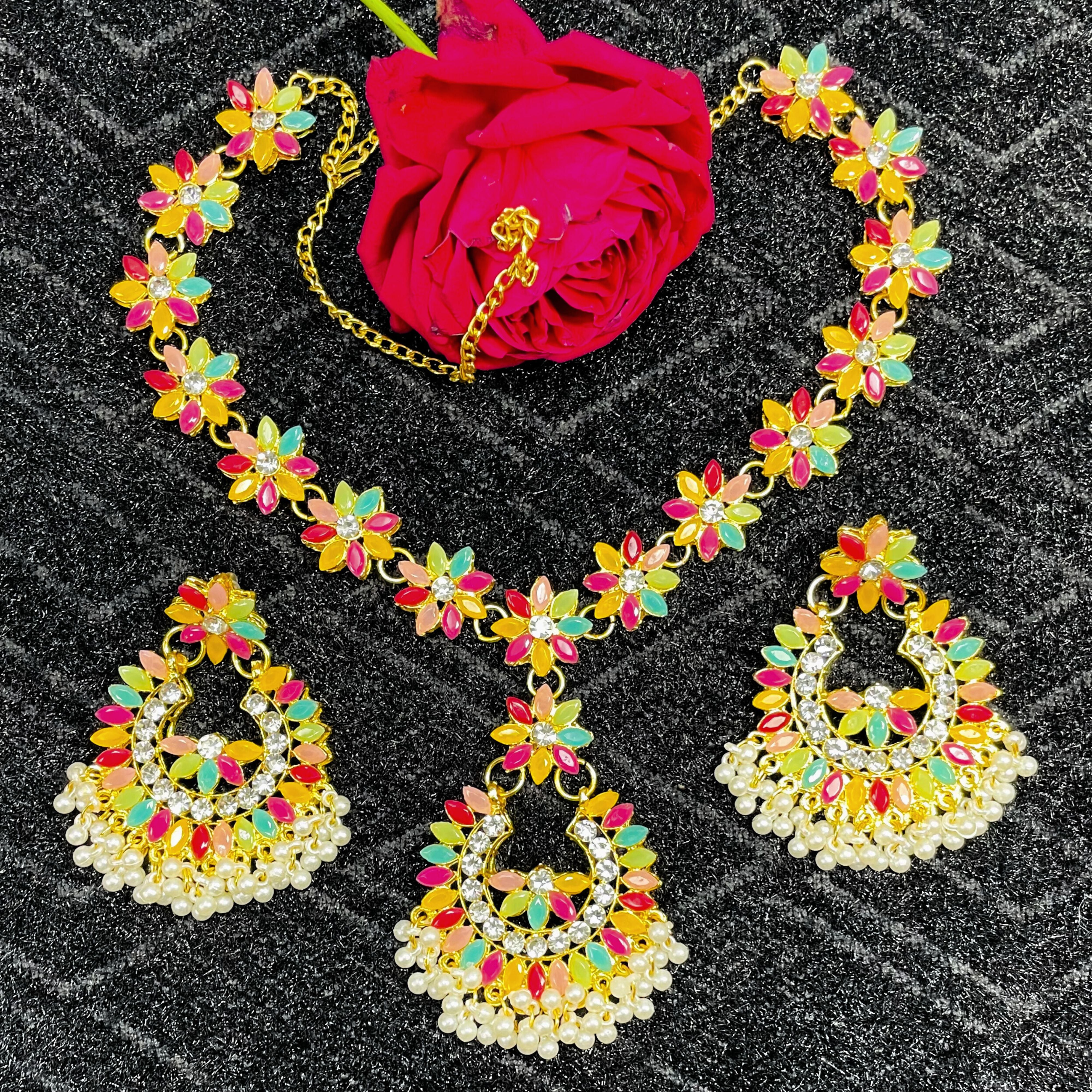 Beautiful Premium Navratna Necklace and Earring Set