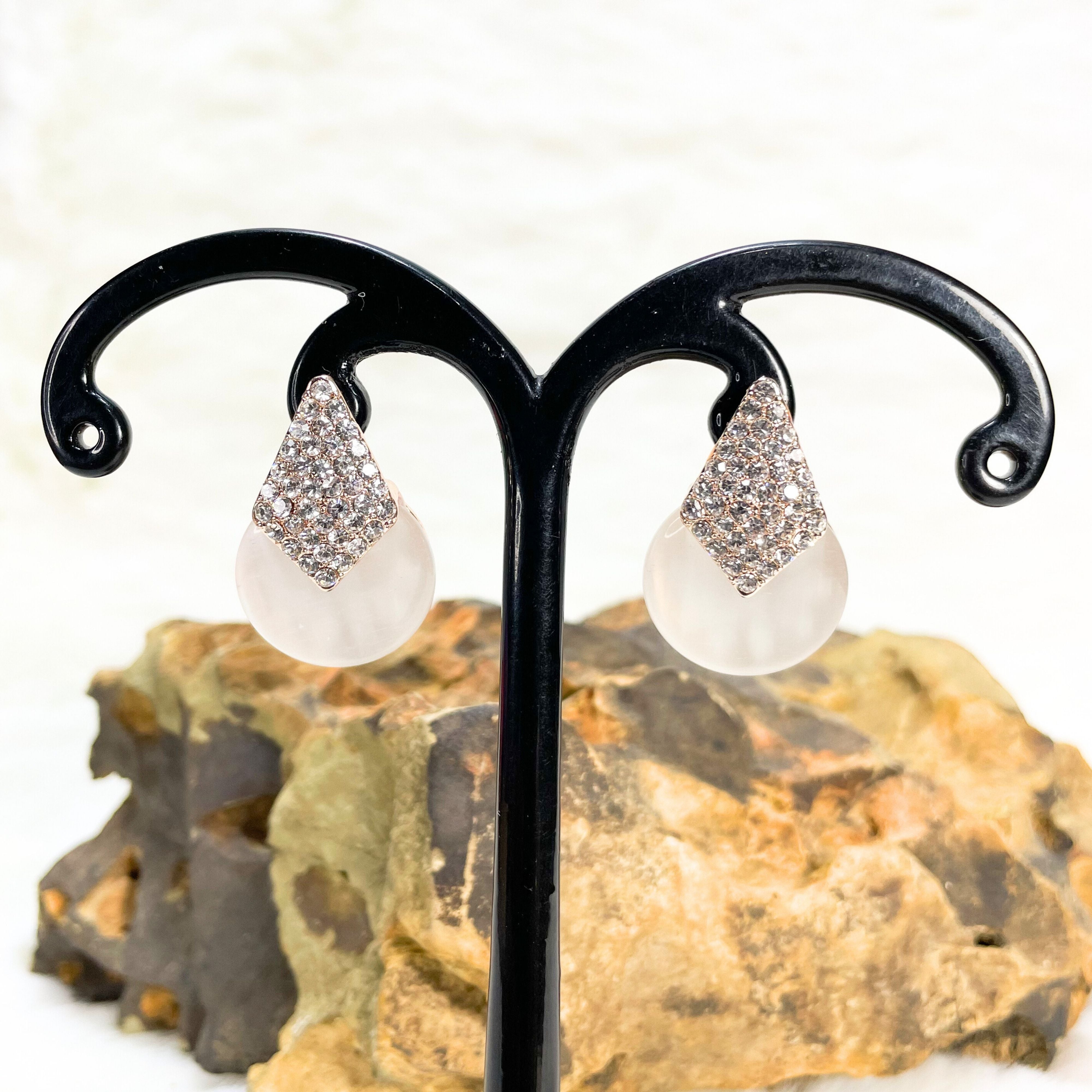 Fashion Jewelry Pretty Design U shape Metal With Enamel Earrings For Women